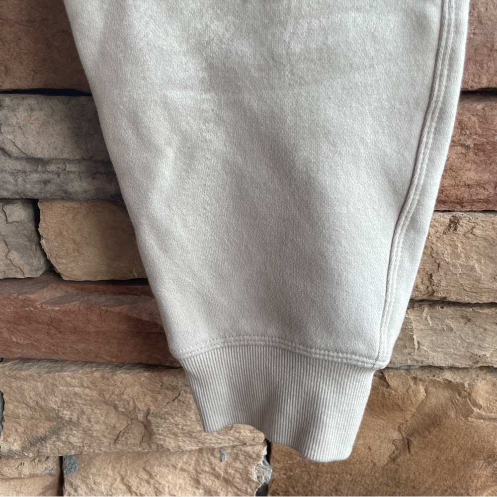 Calvin Klein Jeans beige tan sweatpants Medium - Picture 7 of 10
